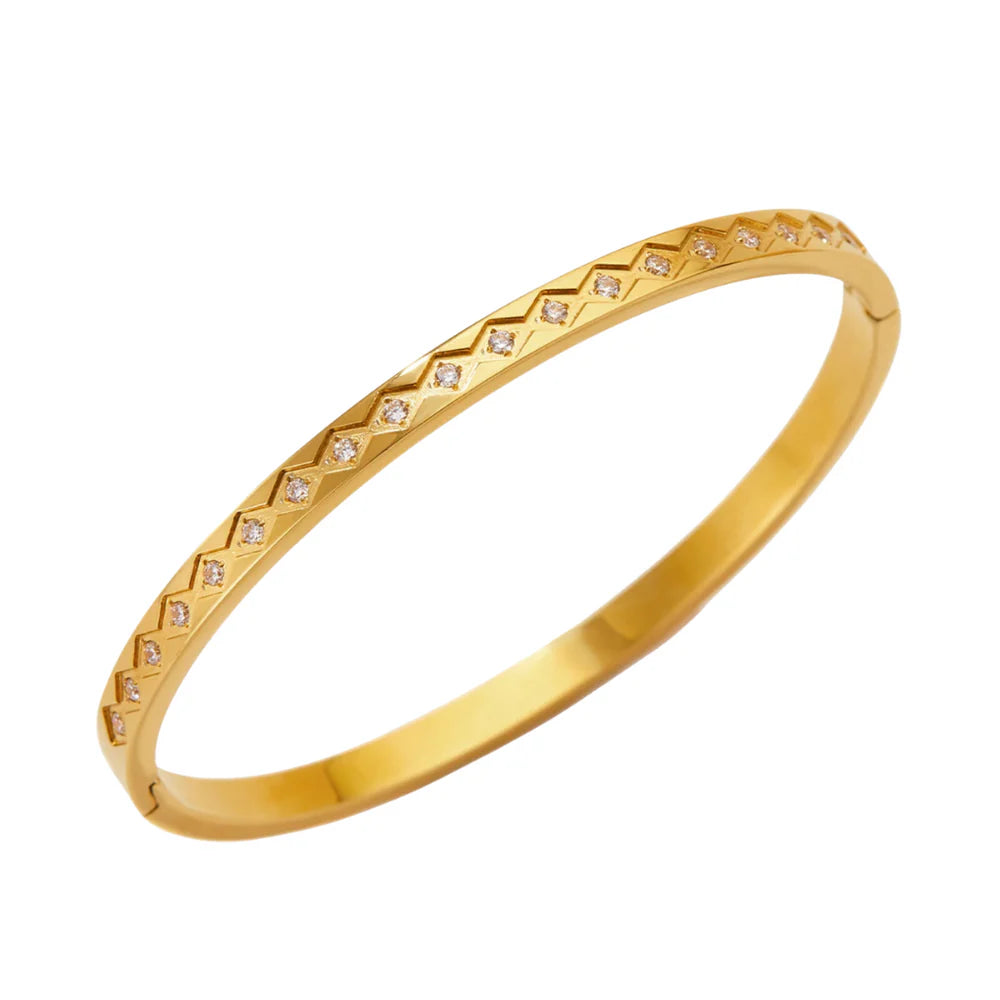 Estrella Bangle